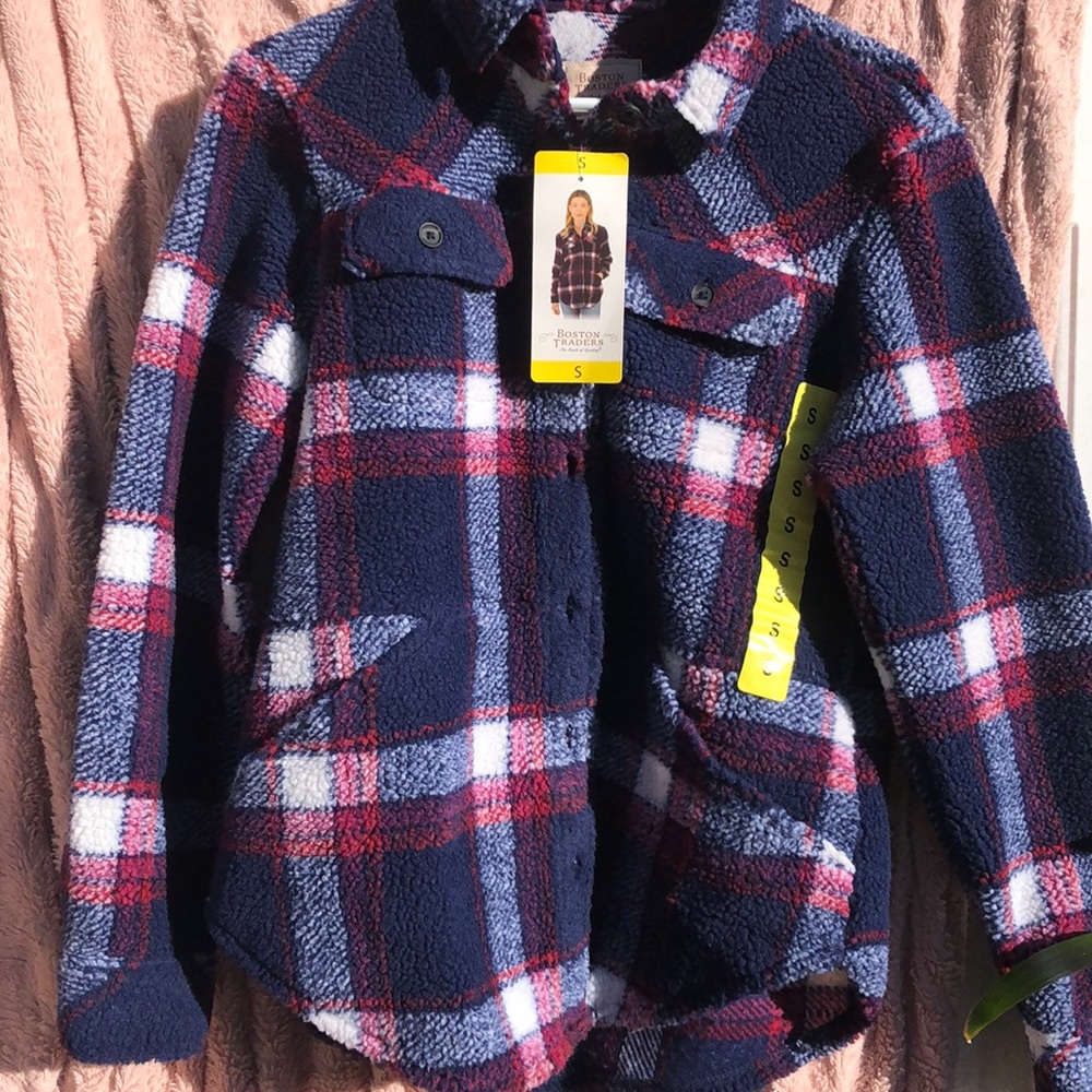 Fuzzy Jacket - Picture 3 of 5